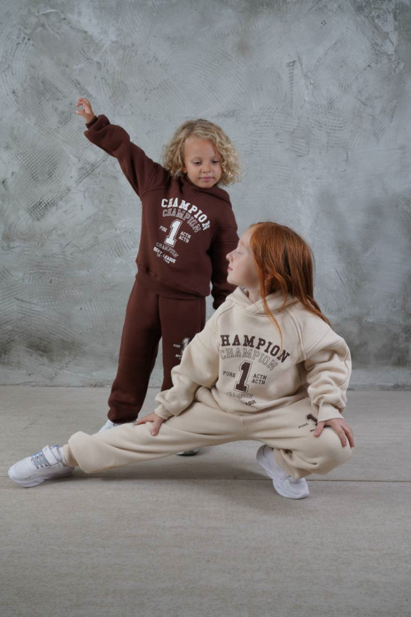 (REF 07) Ensemble chaud – Sweat et pantalon Champion