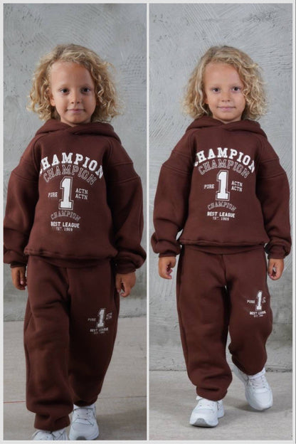 (REF 07) Ensemble chaud – Sweat et pantalon Champion