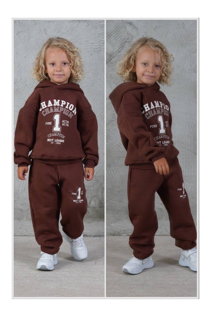 (REF 07) Ensemble chaud – Sweat et pantalon Champion