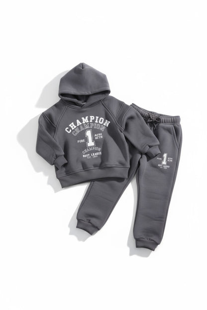 (REF 07) Ensemble chaud – Sweat et pantalon Champion